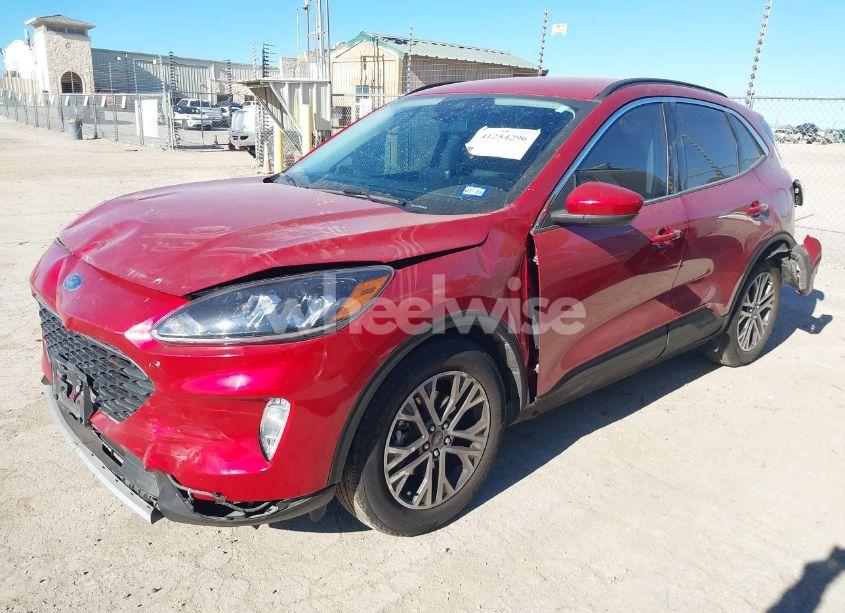 Photo 2 of 2022 Ford Escape SEL (VIN 1FMCU0H60NUB13355)