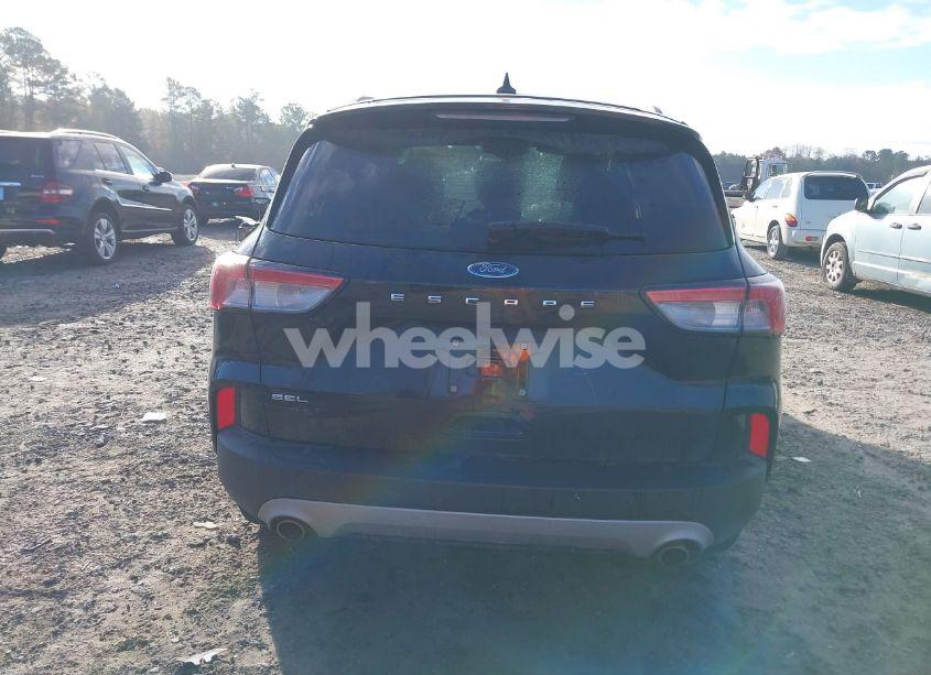 Photo 16 of 2022 Ford Escape SEL (VIN 1FMCU0H60NUB77718)
