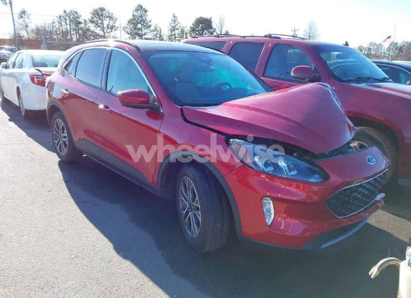 2022 Ford Escape SEL (VIN 1FMCU0H61NUB30391) main photo
