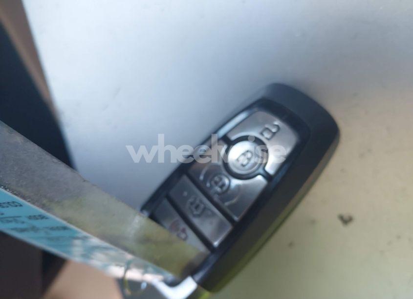 Photo 11 of 2022 Ford Escape SEL (VIN 1FMCU0H61NUB35798)