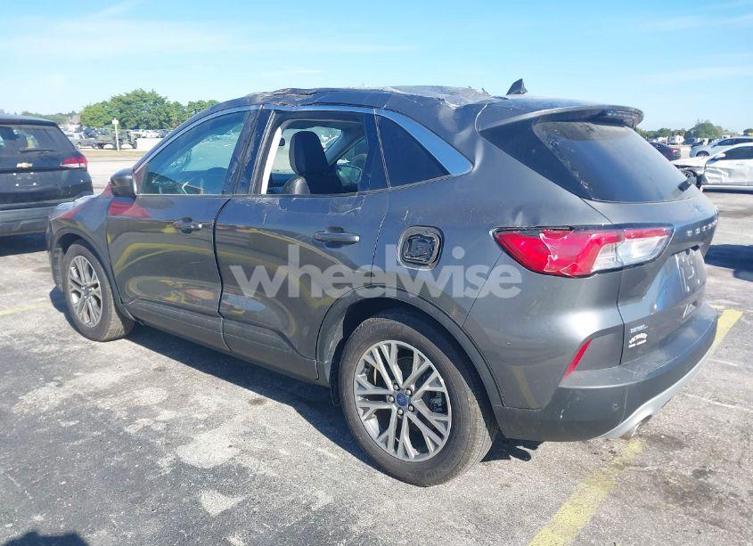 Photo 3 of 2022 Ford Escape SEL (VIN 1FMCU0H61NUB35798)