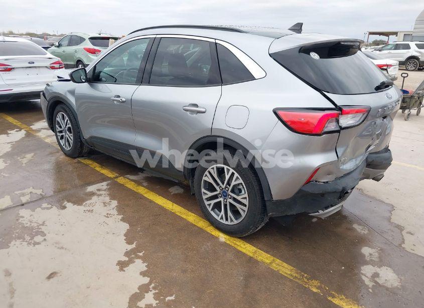 Photo 3 of 2022 Ford Escape SEL (VIN 1FMCU0H61NUB56411)