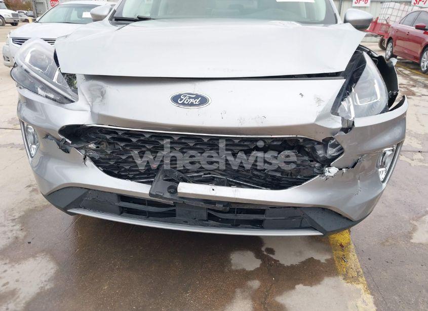 Photo 6 of 2022 Ford Escape SEL (VIN 1FMCU0H61NUB56411)