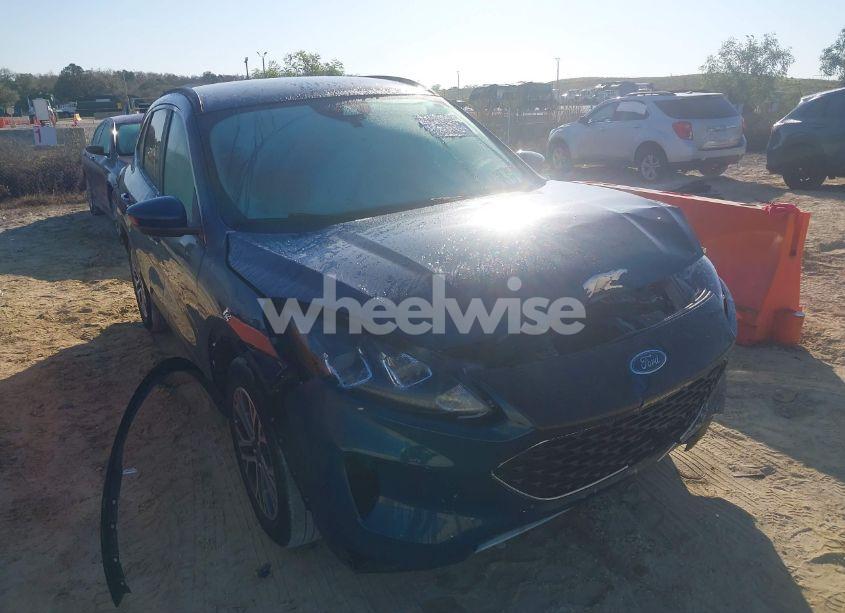 2020 Ford Escape SEL (VIN 1FMCU0H62LUA69081) main photo