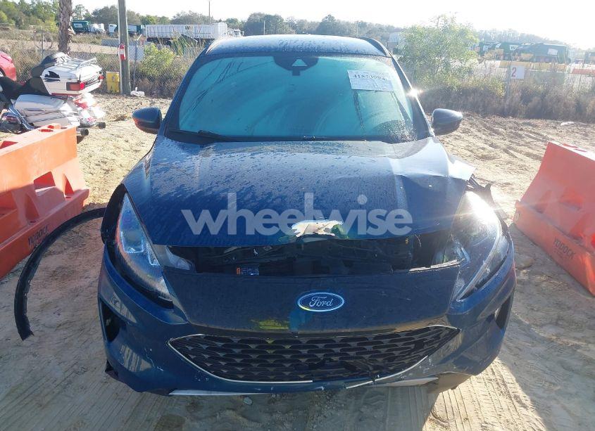 Photo 12 of 2020 Ford Escape SEL (VIN 1FMCU0H62LUA69081)