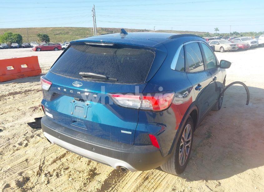 Photo 4 of 2020 Ford Escape SEL (VIN 1FMCU0H62LUA69081)