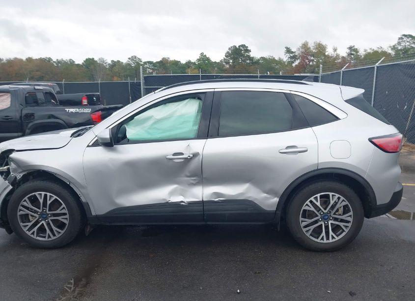 Photo 14 of 2020 Ford Escape SEL (VIN 1FMCU0H62LUA81246)