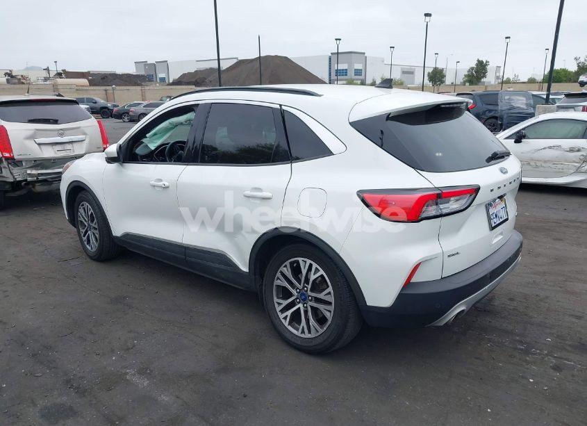 Photo 3 of 2020 Ford Escape SEL (VIN 1FMCU0H62LUB20143)