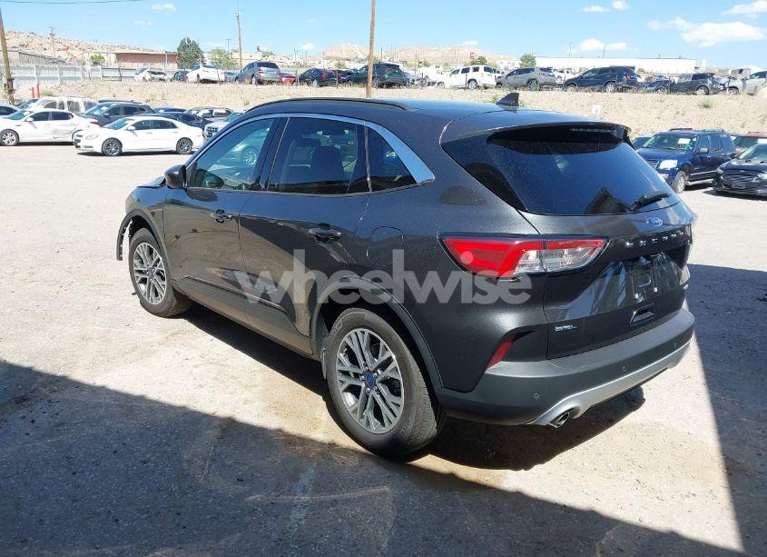 Photo 3 of 2020 Ford Escape SEL (VIN 1FMCU0H62LUB94906)