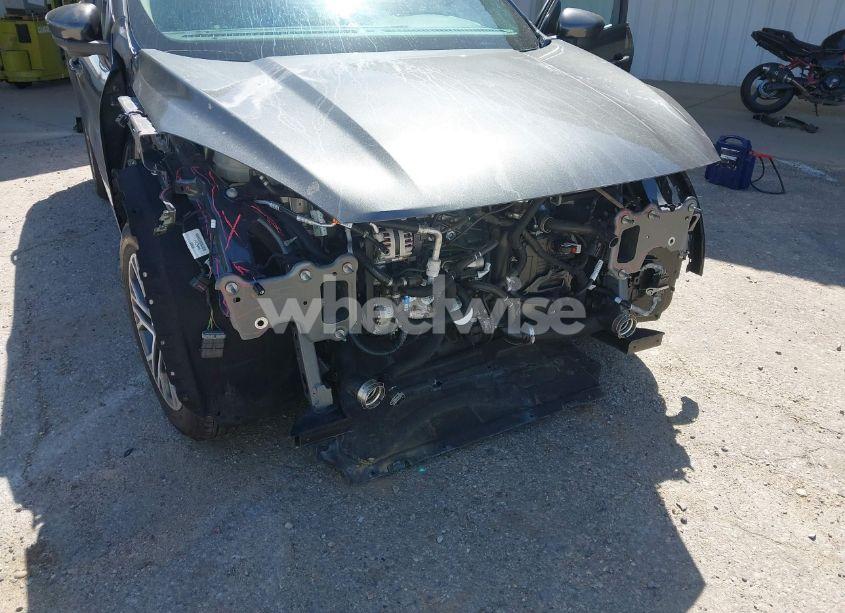 Photo 6 of 2020 Ford Escape SEL (VIN 1FMCU0H62LUB94906)