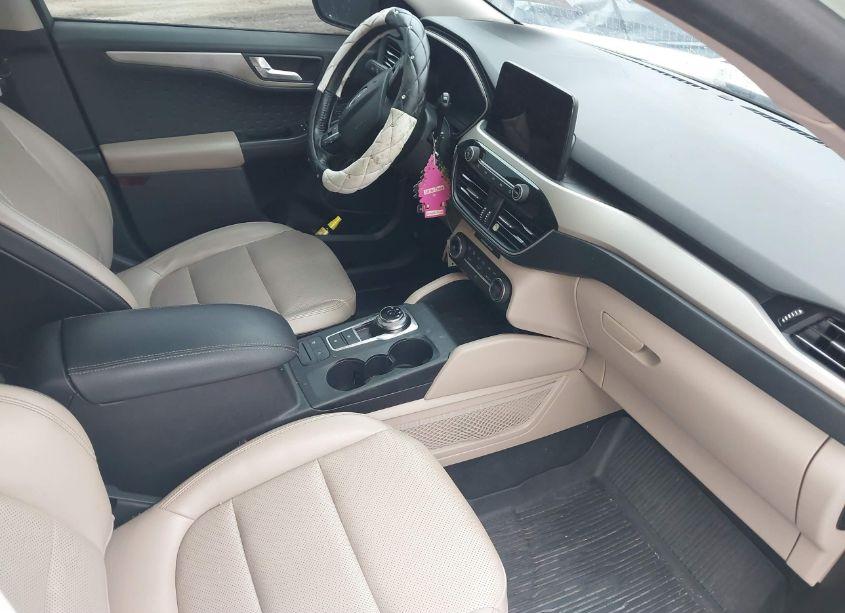 Photo 5 of 2020 Ford Escape SEL (VIN 1FMCU0H62LUC58765)