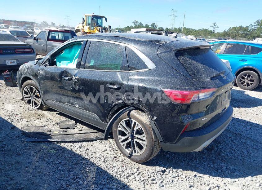 Photo 3 of 2022 Ford Escape SEL (VIN 1FMCU0H62NUA17923)