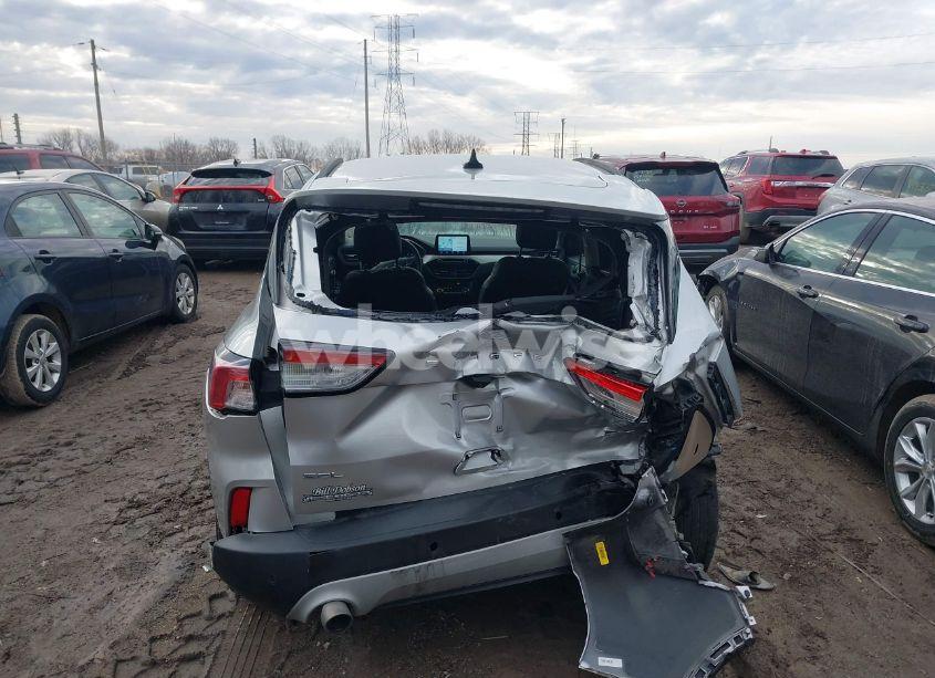 Photo 16 of 2020 Ford Escape SEL (VIN 1FMCU0H63LUA49339)