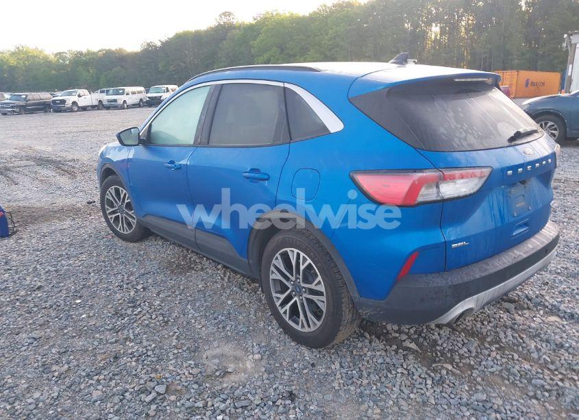 Photo 3 of 2020 Ford Escape SEL (VIN 1FMCU0H63LUA67453)