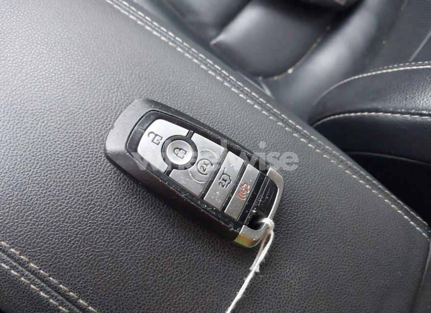 Photo 11 of 2020 Ford Escape SEL (VIN 1FMCU0H63LUA81045)