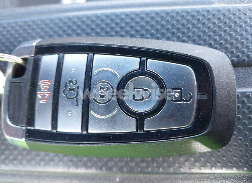 Photo 11 of 2020 Ford Escape SEL (VIN 1FMCU0H63LUB66192)