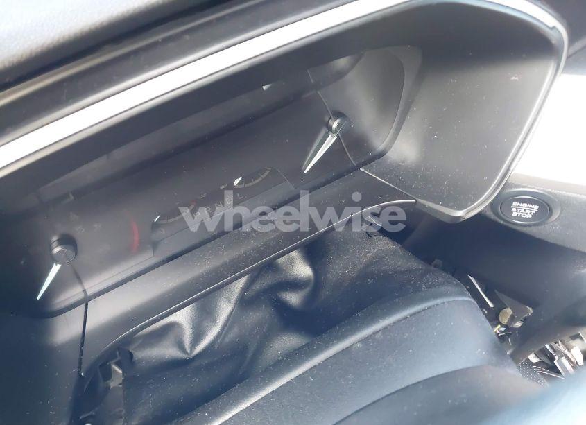 Photo 7 of 2020 Ford Escape SEL (VIN 1FMCU0H63LUB66192)