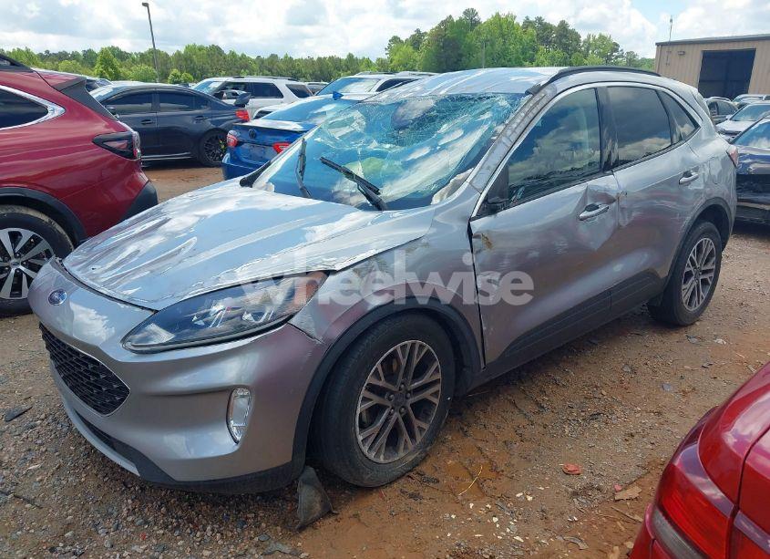 Photo 2 of 2021 Ford Escape SEL (VIN 1FMCU0H63MUA57541)