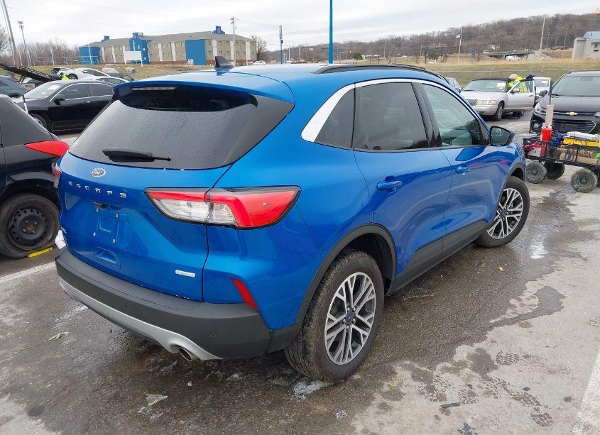 Photo 4 of 2020 Ford Escape SEL (VIN 1FMCU0H64LUA76873)