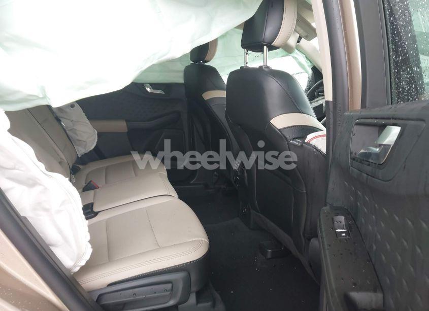 Photo 8 of 2020 Ford Escape SEL (VIN 1FMCU0H64LUB89853)