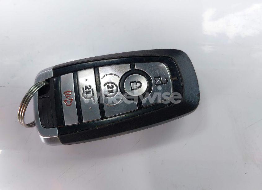 Photo 11 of 2022 Ford Escape SEL (VIN 1FMCU0H64NUA09189)