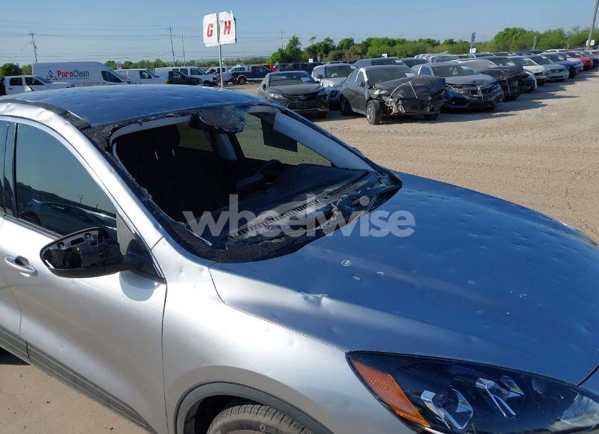 Photo 6 of 2022 Ford Escape SEL (VIN 1FMCU0H64NUA09189)