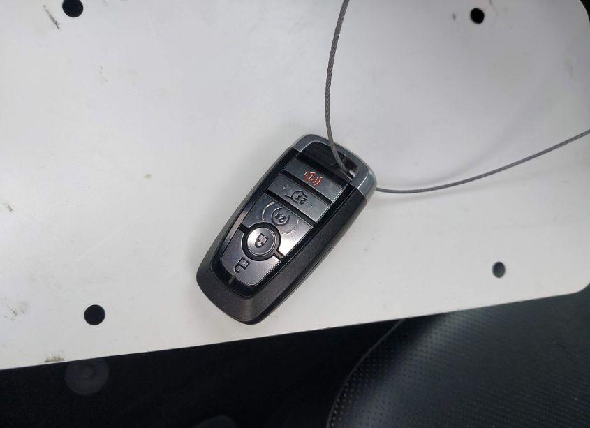 Photo 11 of 2022 Ford Escape SEL (VIN 1FMCU0H64NUA88881)