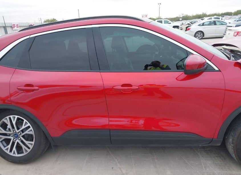 Photo 14 of 2022 Ford Escape SEL (VIN 1FMCU0H64NUA88881)