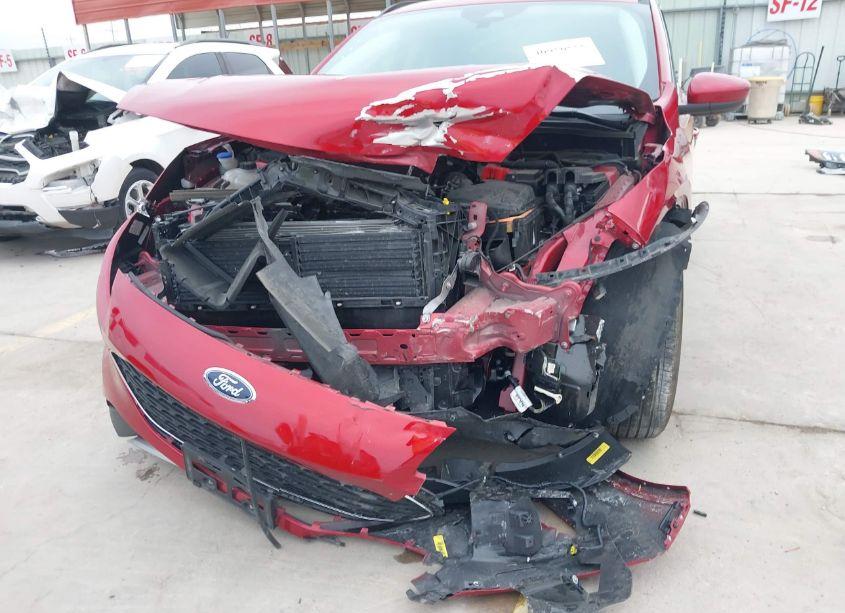 Photo 6 of 2022 Ford Escape SEL (VIN 1FMCU0H64NUA88881)