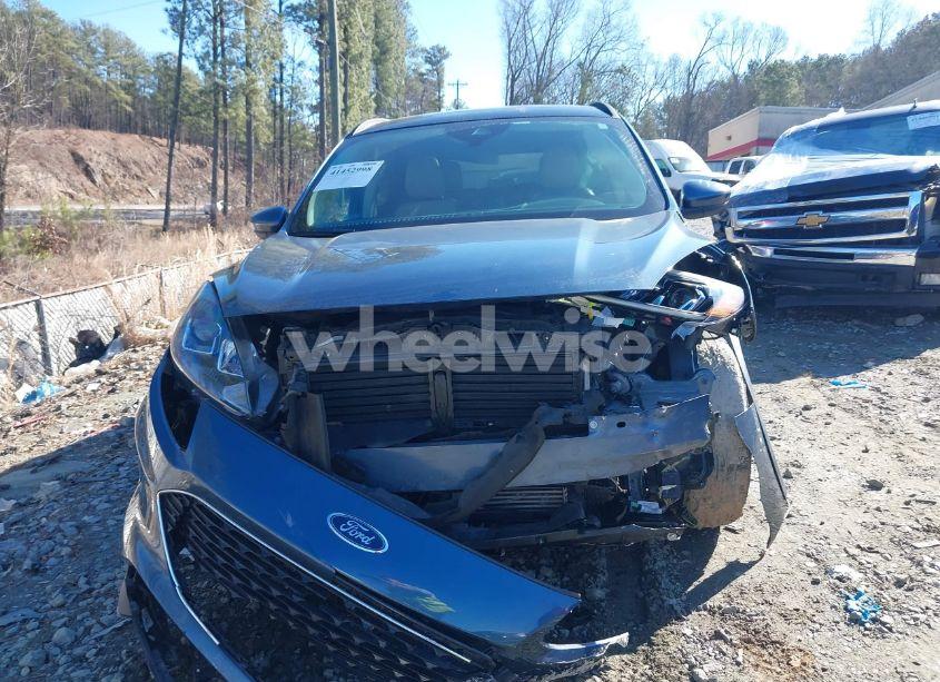 Photo 11 of 2020 Ford Escape SEL (VIN 1FMCU0H65LUB56277)