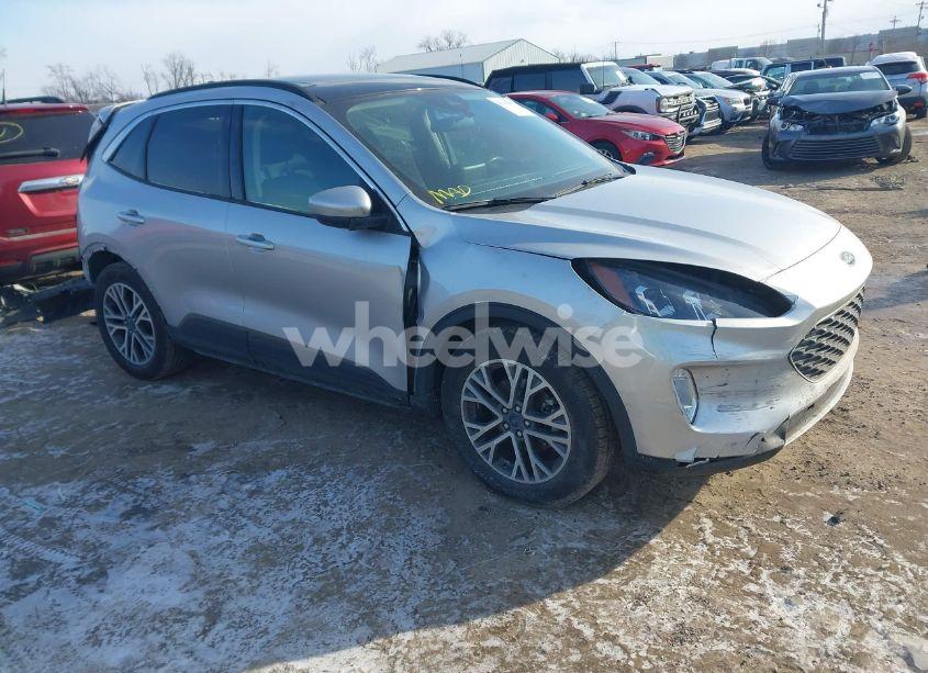 2020 Ford Escape SEL (VIN 1FMCU0H65LUC70053) main photo