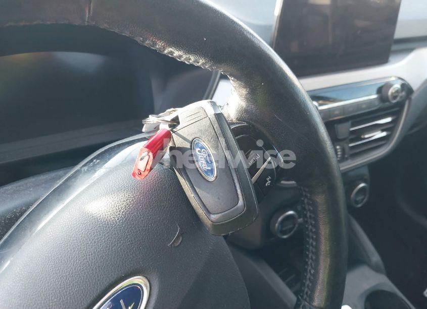 Photo 11 of 2021 Ford Escape SEL (VIN 1FMCU0H65MUA18773)