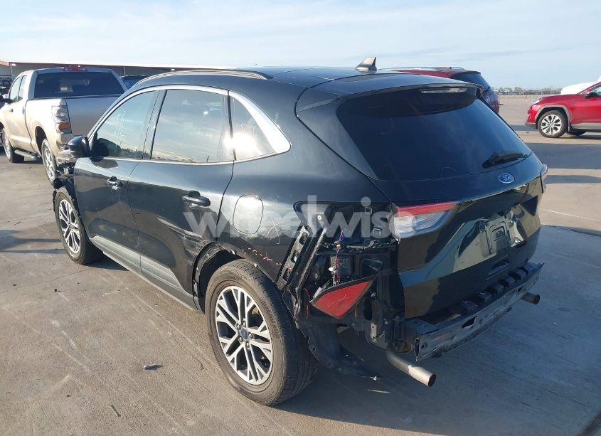 Photo 3 of 2021 Ford Escape SEL (VIN 1FMCU0H65MUA18773)