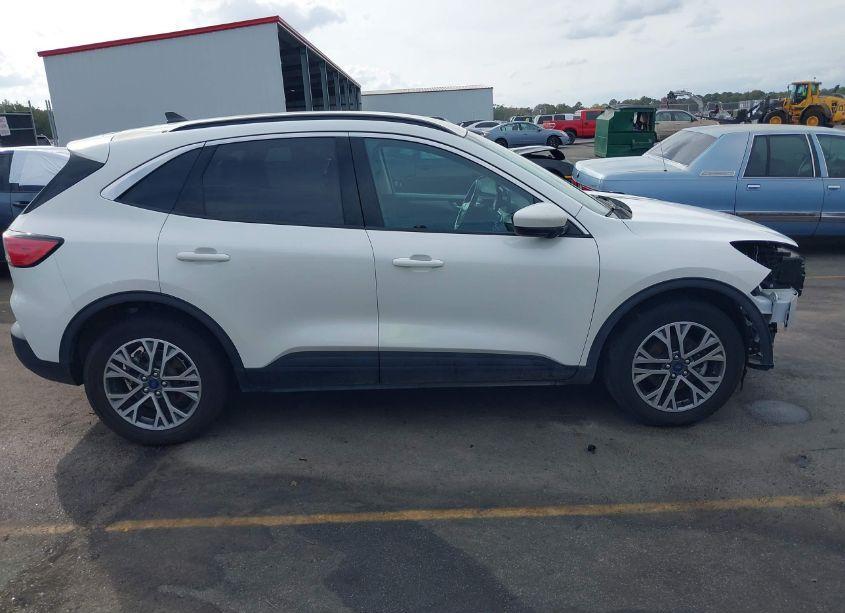Photo 14 of 2021 Ford Escape SEL (VIN 1FMCU0H65MUA45861)