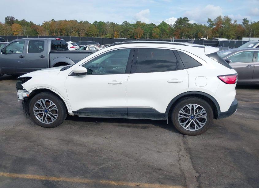 Photo 15 of 2021 Ford Escape SEL (VIN 1FMCU0H65MUA45861)