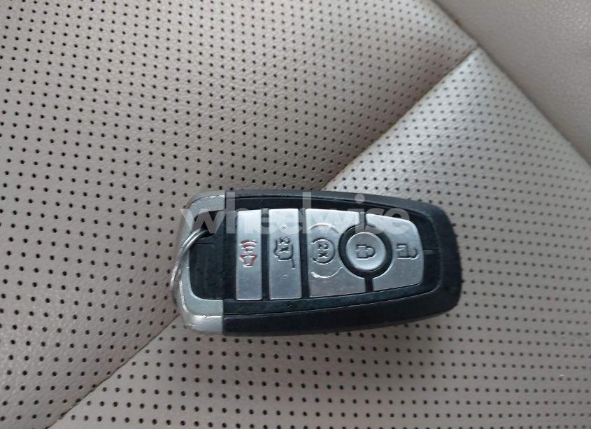 Photo 11 of 2020 Ford Escape SEL (VIN 1FMCU0H66LUB10277)