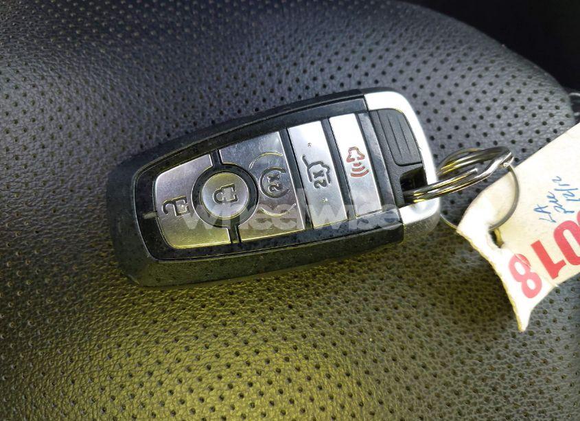 Photo 11 of 2020 Ford Escape SEL (VIN 1FMCU0H66LUB65697)