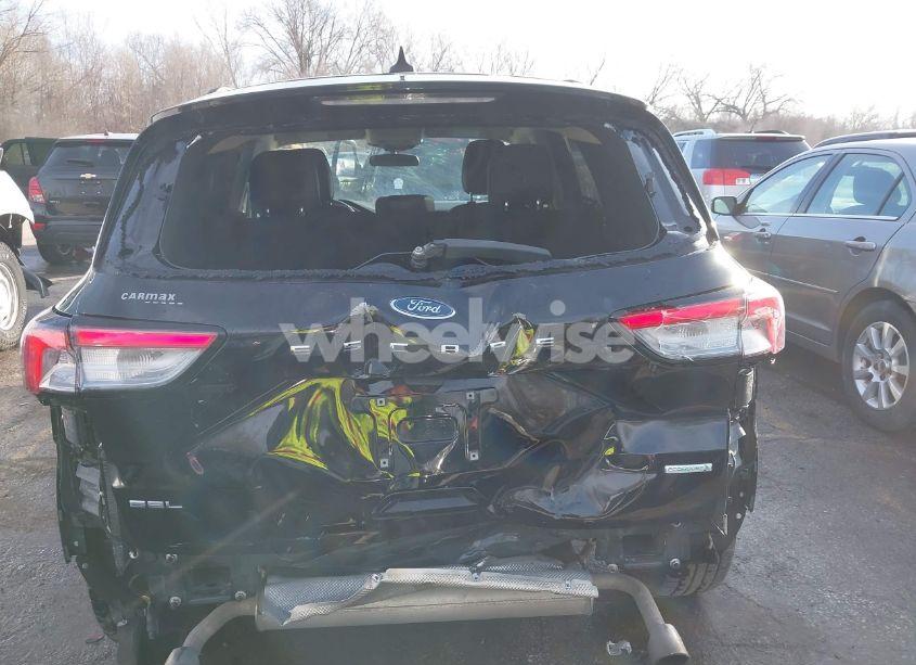 Photo 17 of 2020 Ford Escape SEL (VIN 1FMCU0H66LUB65697)