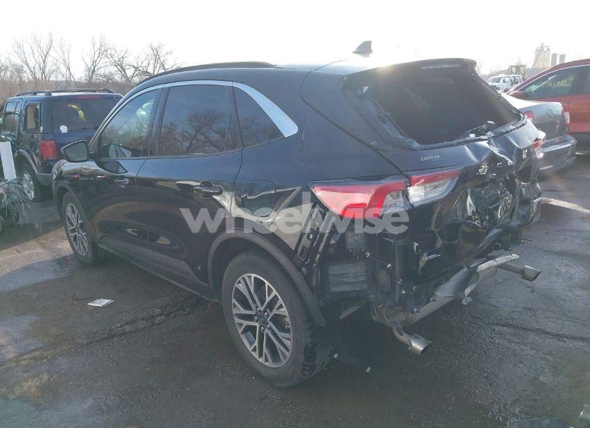 Photo 3 of 2020 Ford Escape SEL (VIN 1FMCU0H66LUB65697)