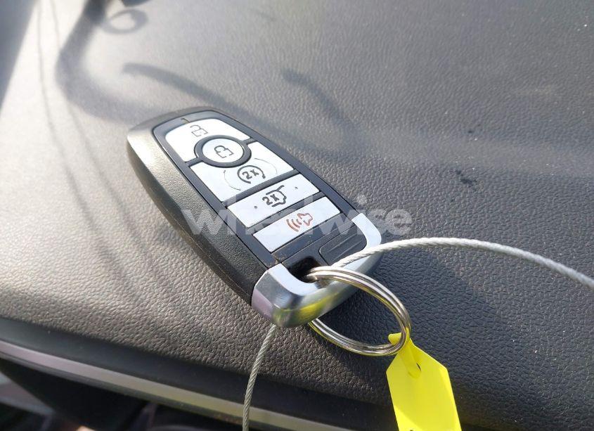 Photo 11 of 2021 Ford Escape SEL (VIN 1FMCU0H66MUA46792)