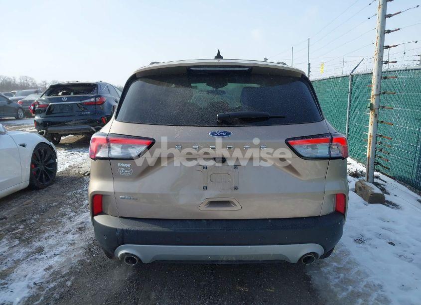 Photo 16 of 2021 Ford Escape SEL (VIN 1FMCU0H66MUA46792)