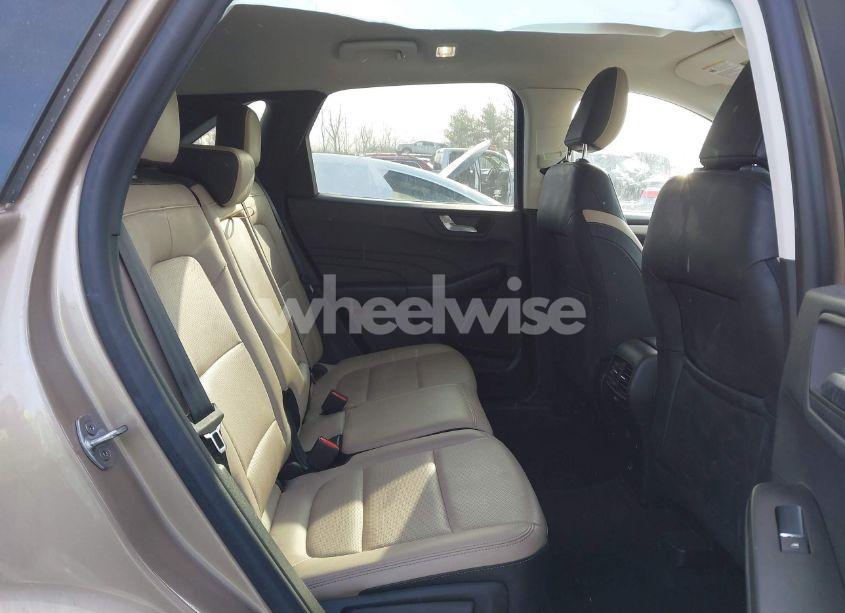 Photo 8 of 2021 Ford Escape SEL (VIN 1FMCU0H66MUA46792)