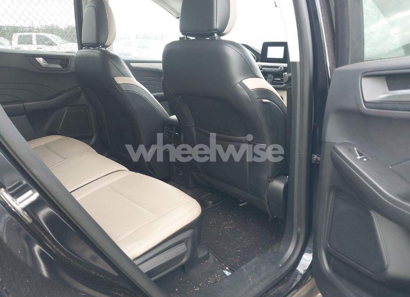 Photo 8 of 2021 Ford Escape SEL (VIN 1FMCU0H66MUA56710)