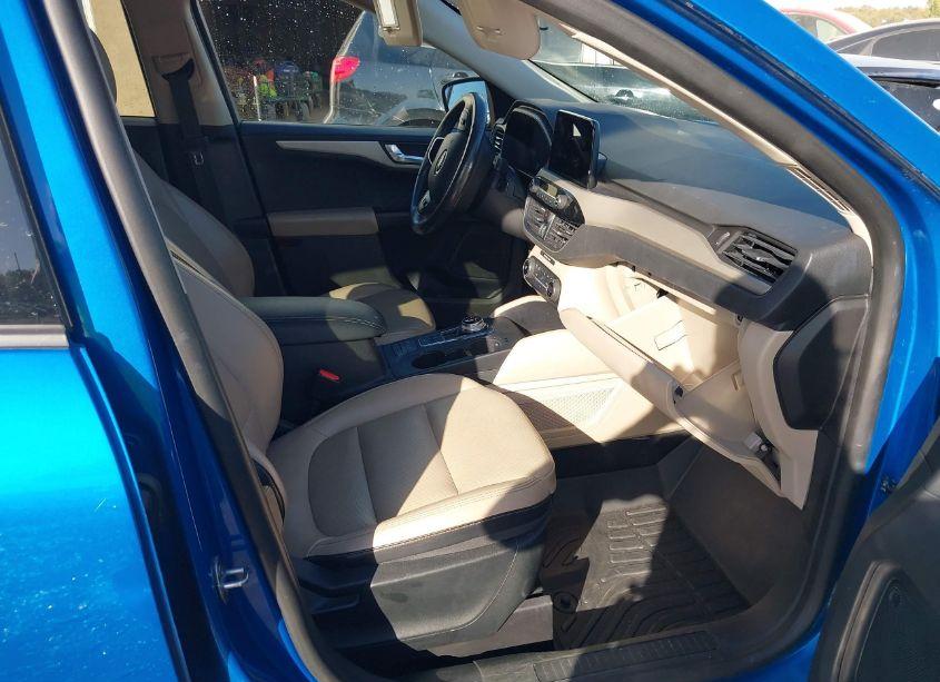 Photo 5 of 2020 Ford Escape SEL (VIN 1FMCU0H67LUB20526)