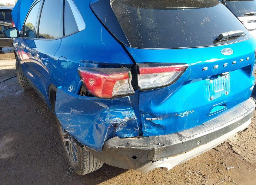 Photo 6 of 2020 Ford Escape SEL (VIN 1FMCU0H67LUB20526)