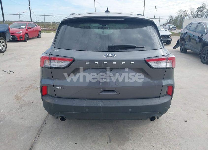 Photo 16 of 2021 Ford Escape SEL (VIN 1FMCU0H67MUA12912)