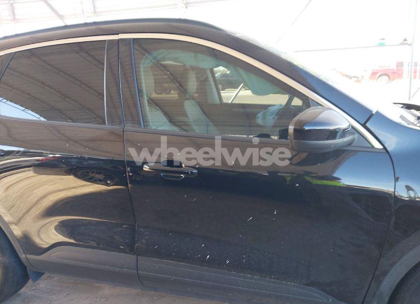 Photo 13 of 2022 Ford Escape SEL (VIN 1FMCU0H67NUA10269)