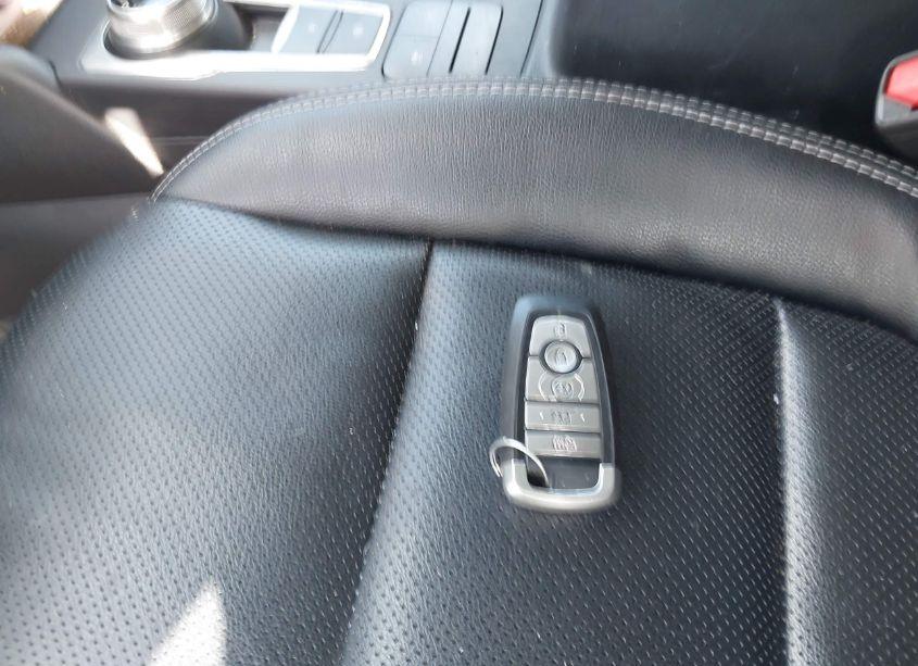 Photo 11 of 2022 Ford Escape SEL (VIN 1FMCU0H67NUA83853)