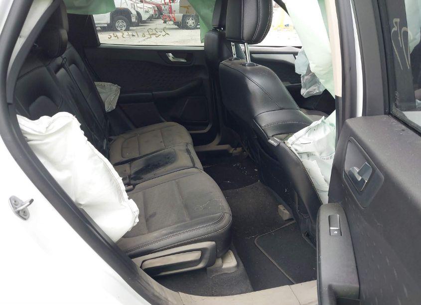 Photo 8 of 2020 Ford Escape SEL (VIN 1FMCU0H68LUA81171)