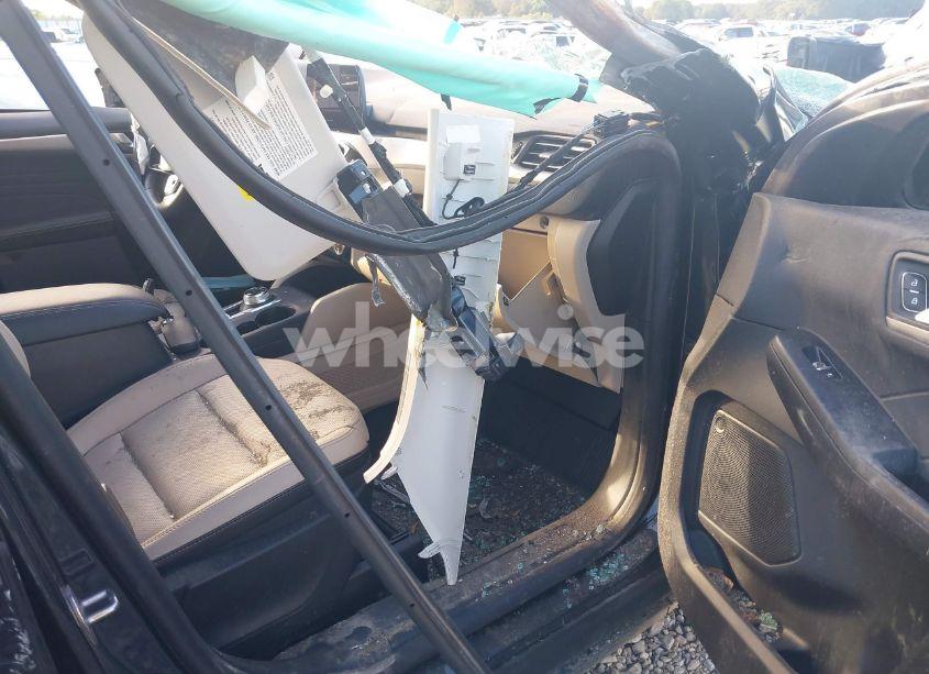 Photo 5 of 2022 Ford Escape SEL (VIN 1FMCU0H68NUA53874)